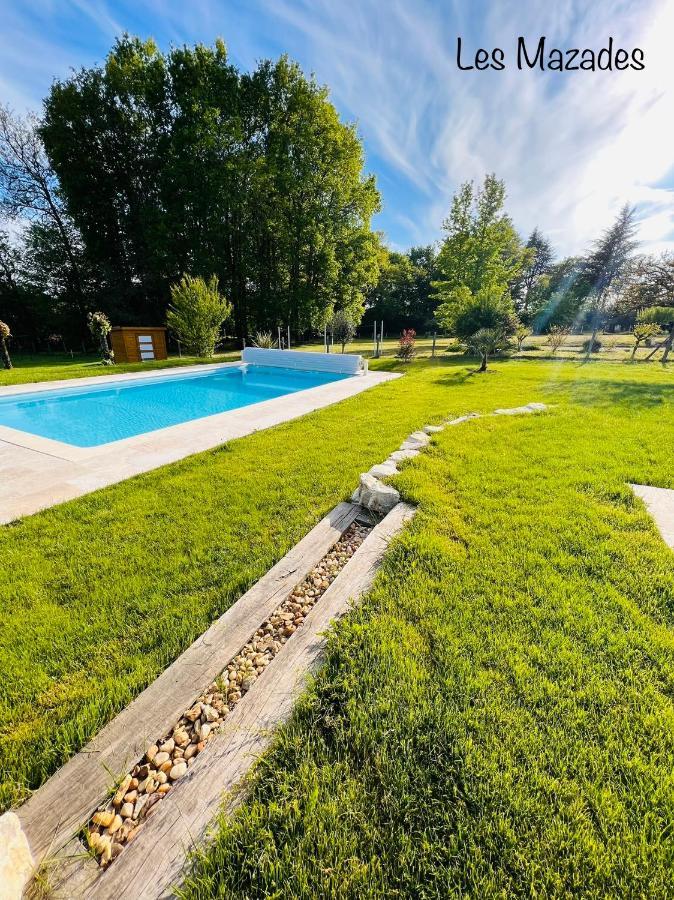 Les Mazades A 10 Min De Perigueux Avec Piscine Chauffee, Meuble De Tourisme Classe 3 Etoiles アネス・エ・ボーリュ エクステリア 写真